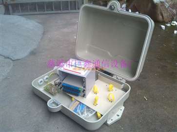 供應(yīng)壁掛式1分8光分路器箱——慈溪市巨鑫通信設(shè)備廠營業(yè)部通訊器材簡介